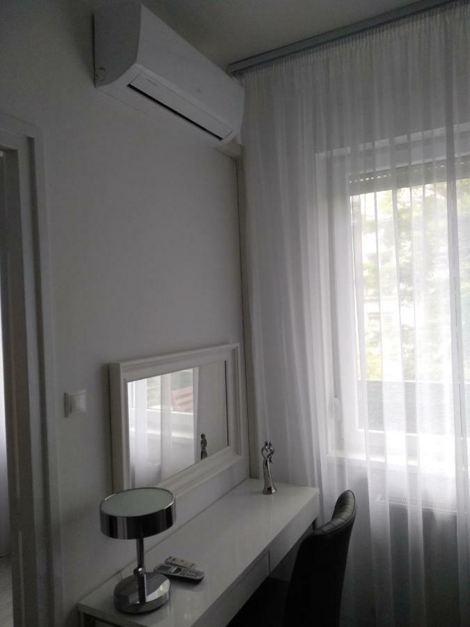 Abc Apartment Budapest Luaran gambar